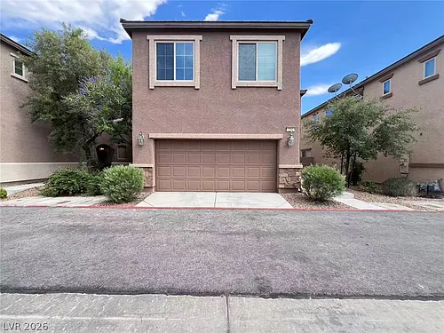 714 Calamus Palm Pl Photo 1