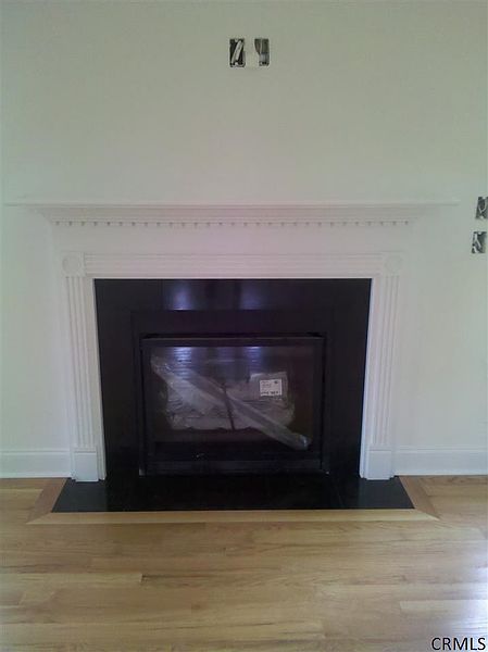 5th image of 396 HELDERVIEW Drive