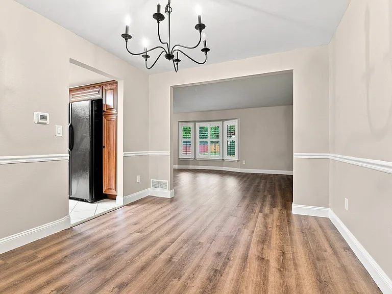 5441 S Richfield Way — Photo 8