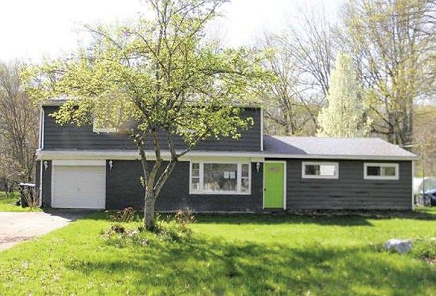 1st image of 14840 Plum Creek Dr