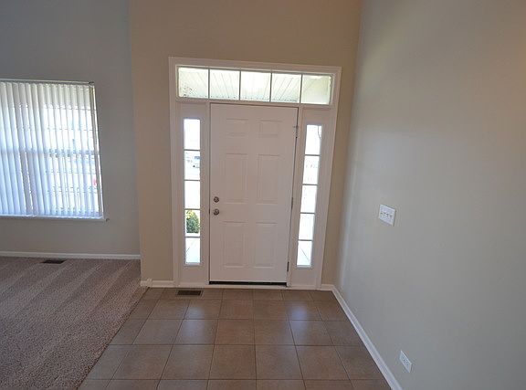 2nd image of 3142 Whirlaway Ln