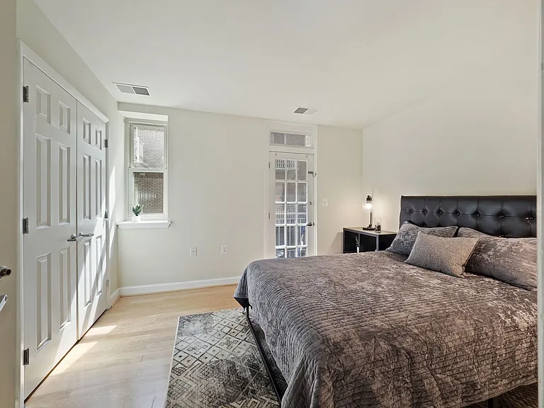 1308 Clifton St NW #307 — Photo 12
