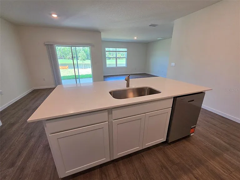 1009 Champion Ridge Dr — Photo 5