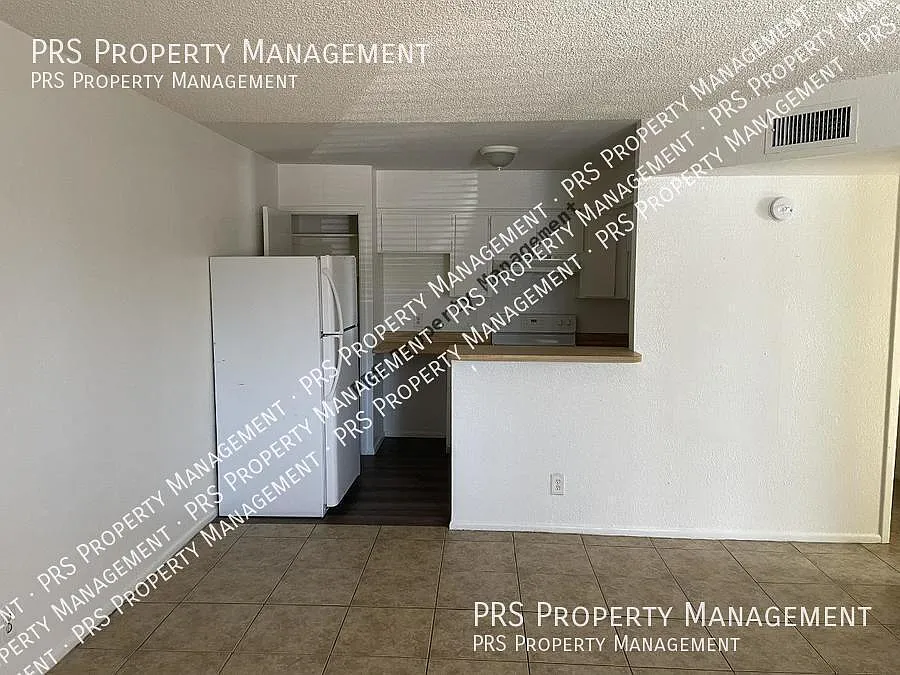 Showings Now Available! — Photo 2