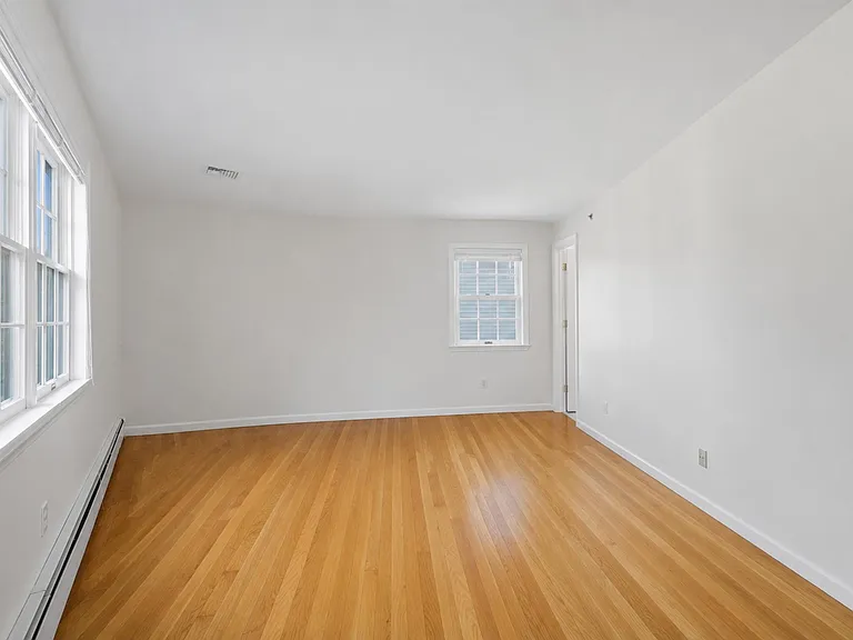 53 Prince St — Photo 12