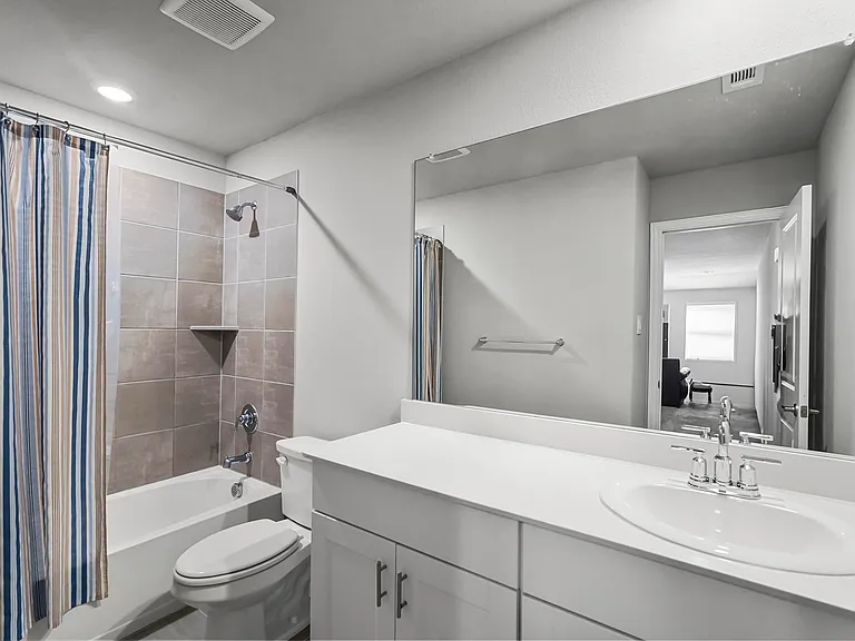 1004 Mamavic Ln — Photo 18