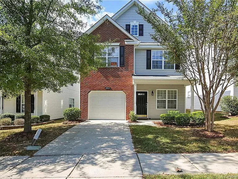12015 Royal Castle Ct — Photo 1