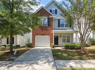 12015 Royal Castle Ct, Charlotte, NC 28277
