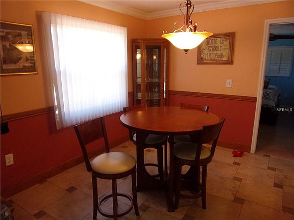 4th image of 5212 12th Avenue Dr W