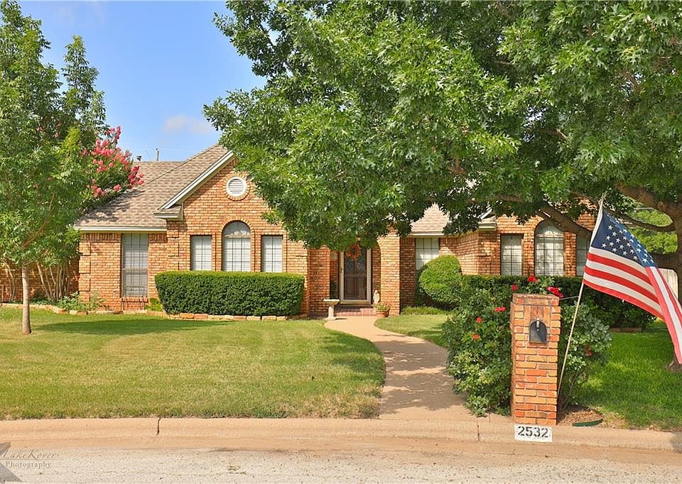 1st image of 2532 Crestline Dr