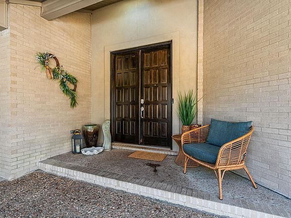 4th image of 15005 Cooper Orbit Rd