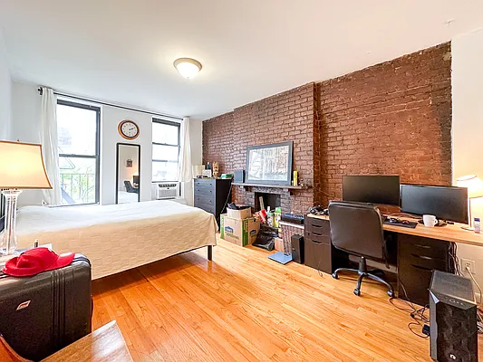 Rented by Compass | media 11