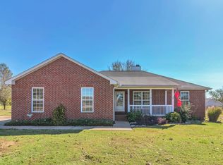1676 Simmons Bluff Rd, Lebanon, TN 37090