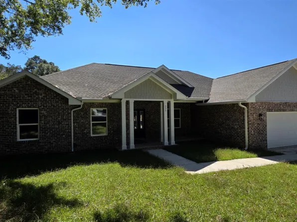 255 W Kingsfield Rd, Cantonment, FL 32533