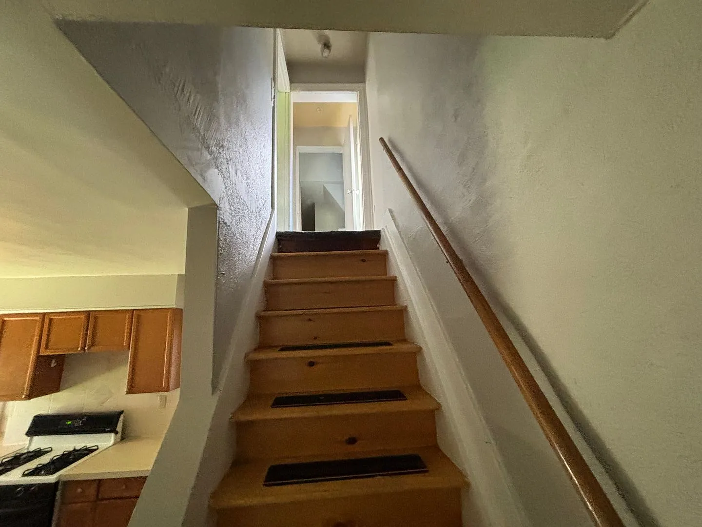 2 bed/1 bath Single Family Home McKeesport, PA — Photo 4