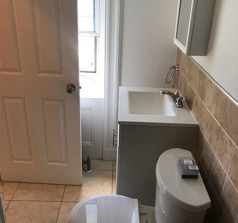 2nd image of 2120 New York Ave #2