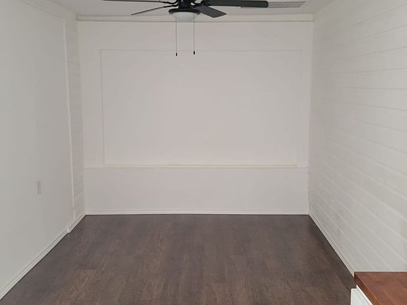 4th image of 206 Notre Dame Dr Unit 2
