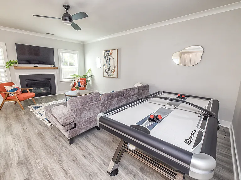 4811 Shelley Dr — Photo 44