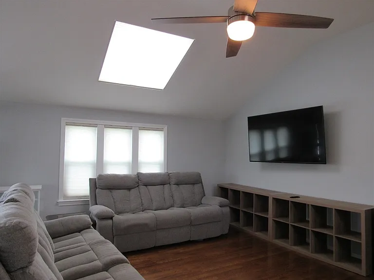 9 Saltworks Ln #WINTER RENT — Photo 5