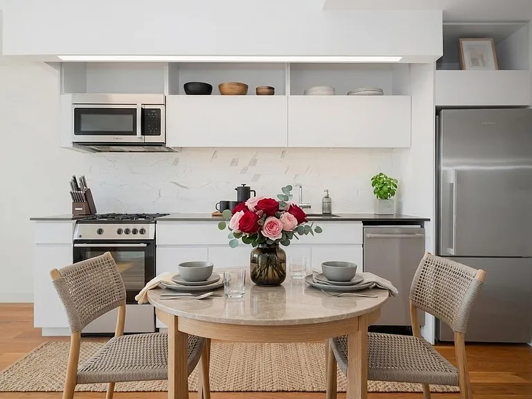 577 Baltic St #3C — Photo 3