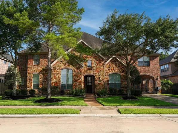 25411 Springwood Lake Dr, Katy, TX 77494