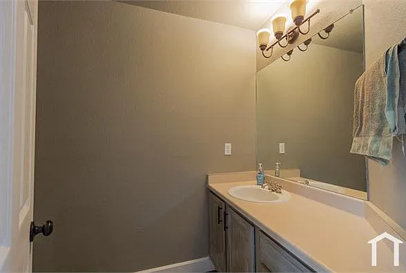 1245 S Flat Rock Cir — Photo 5