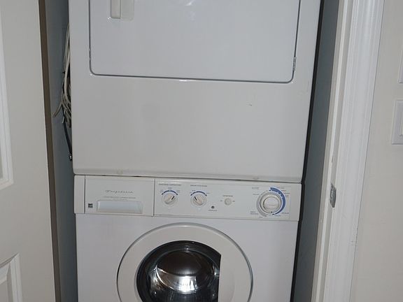 5th image of 598 Vanderbilt Ave #Topfl