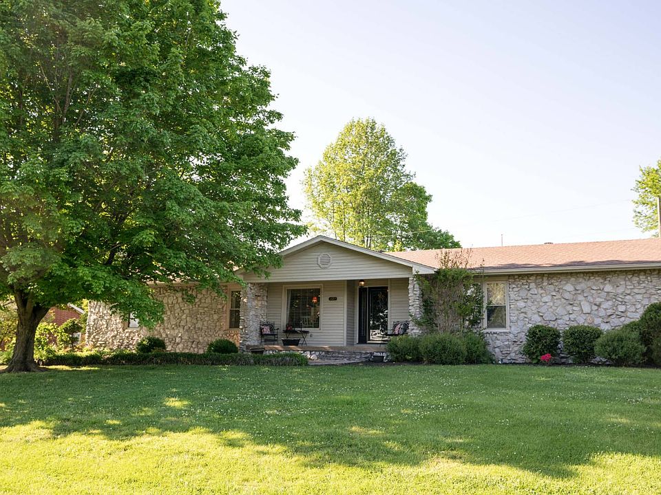 1st image of 1109 Maiden Ln