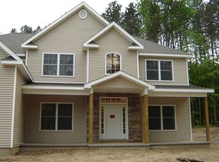 2 Thalia Ct, Greenfield Center, NY 12833