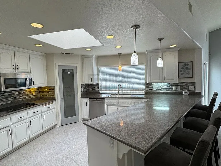 26419 Old Agency Rd — Photo 13