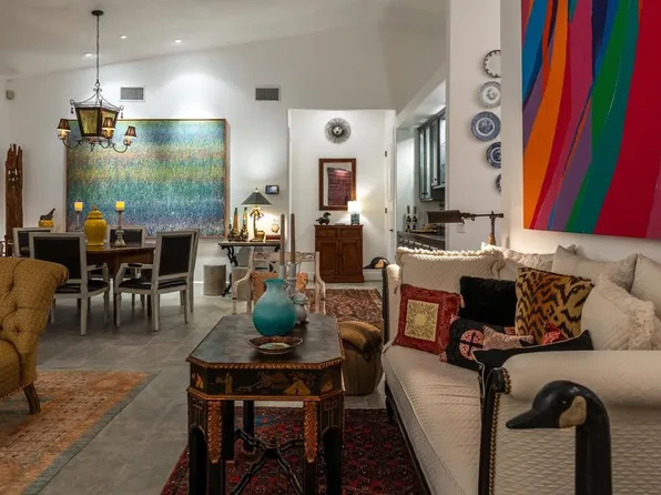 21 Mission Palms W, Rancho Mirage, CA 92270
