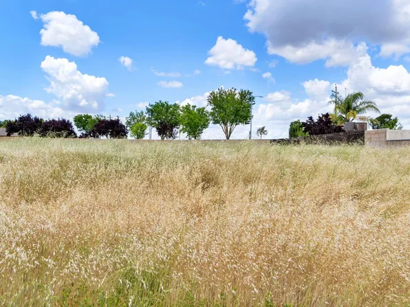 2455 Capri, Chowchilla, CA 93610