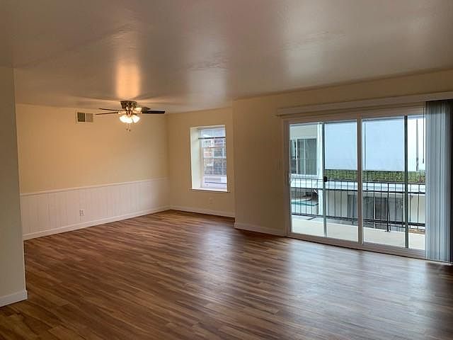 1st image of 426 Escuela Ave #18