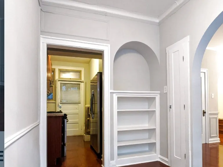 550 W Surf St #546-G — Photo 2