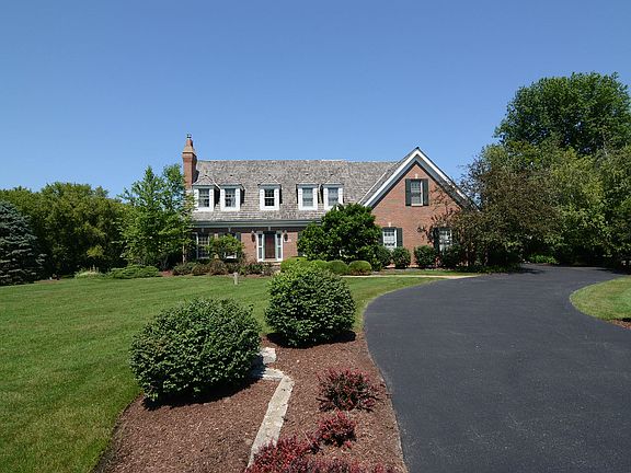 2nd image of 38W570 Barb Hill Dr