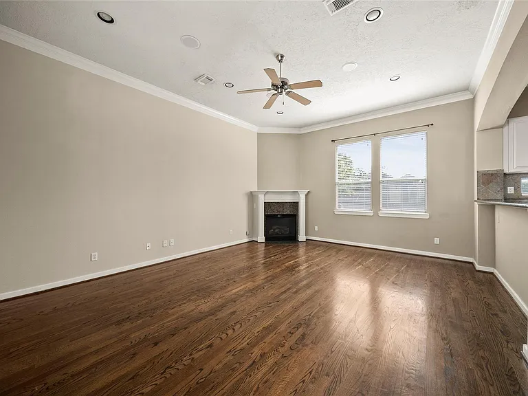1331 W 21st St #B — Photo 31