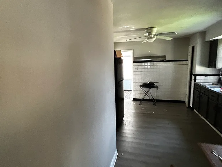 5621 Sunbury Ave — Photo 9