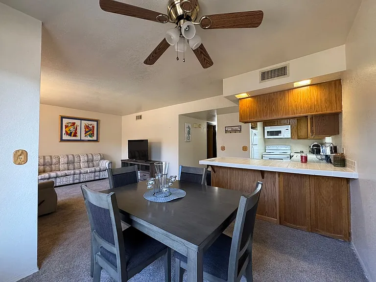 454 Riverfront Dr #204 — Photo 7