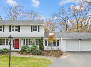 354 Ridge Rd, Orange, CT 06477