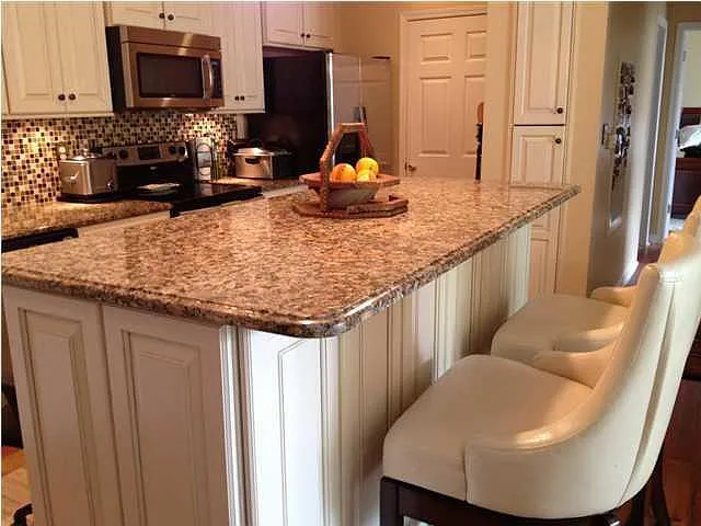 1600 Long Grove Dr #126 — Photo 2