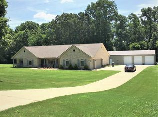 195 Pleasant Hill Rd, Humboldt, TN 38343
