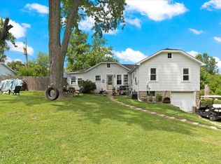 23904 61st St, Salem, WI 53168