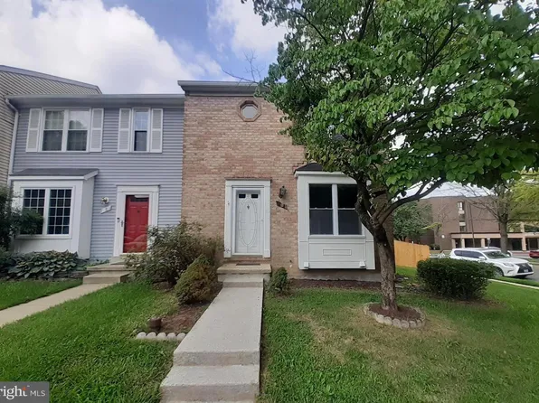 10 Prestwick Sq, Catonsville, MD 21228
