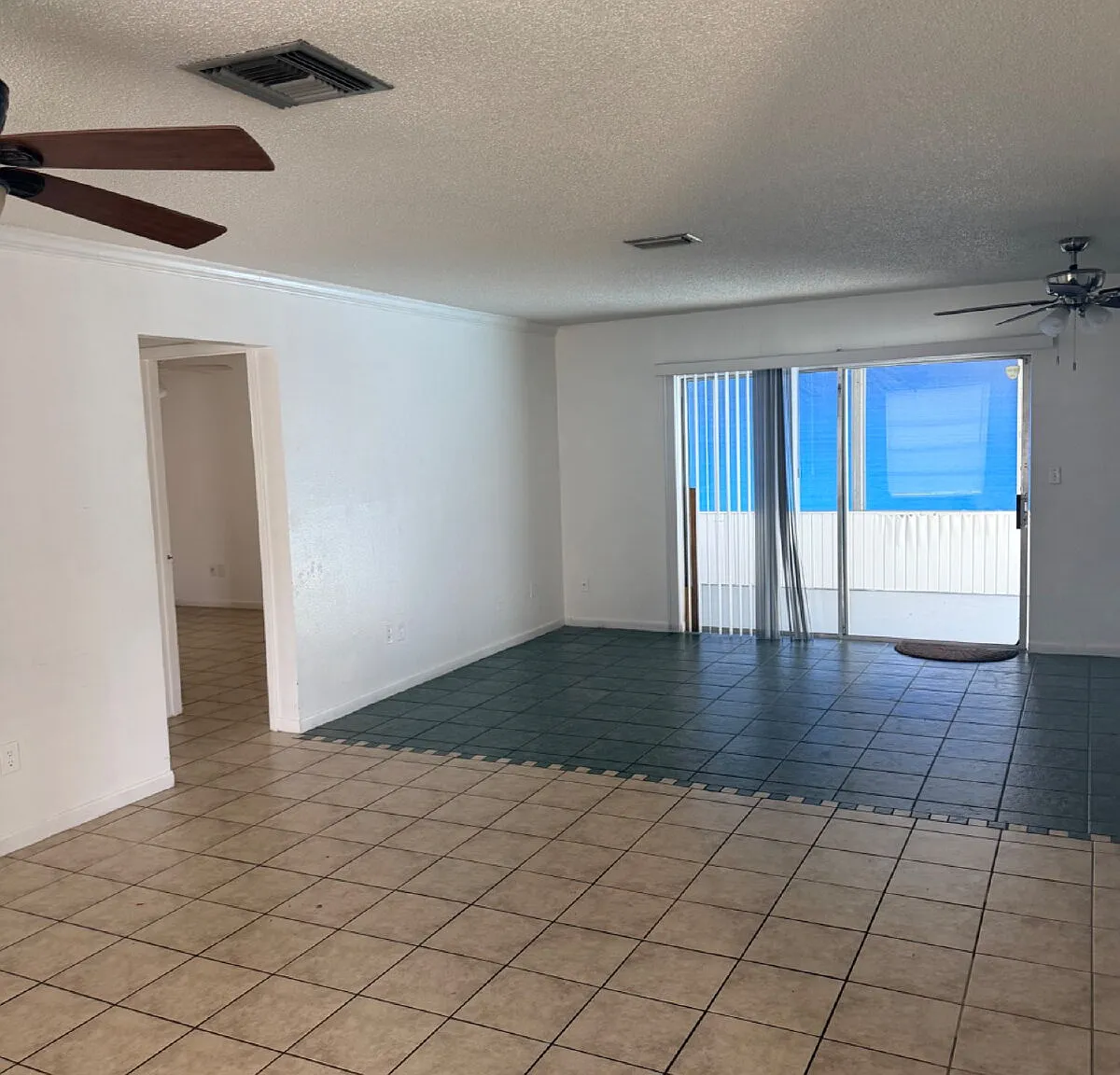 3 bed, 2.0 bath, $1,900 — Photo 3