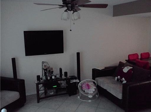 3rd image of 1491 Veracruz Ln