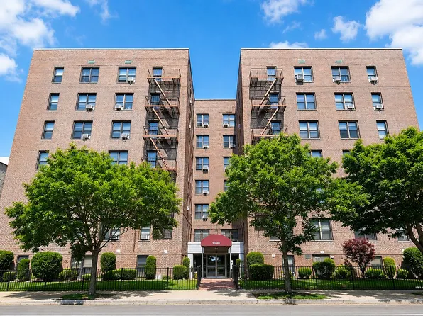 9040 Fort Hamilton Pkwy APT 1D, Brooklyn, NY 11209