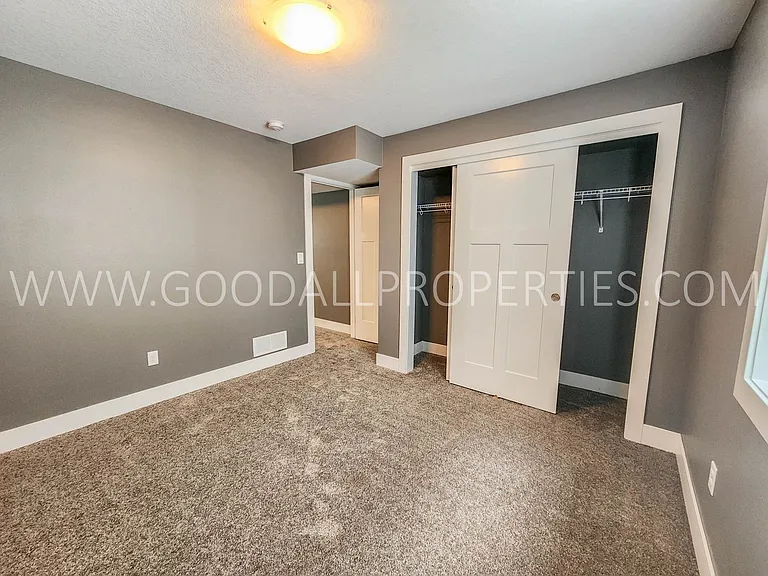 1306 Green Hills Dr — Photo 19