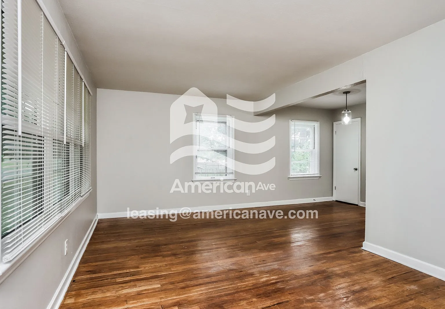 3 bed, 1.0 bath, 1086 sqft, $1,347 — Photo 3