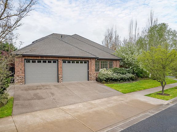 3rd image of 3689 Marcella Dr