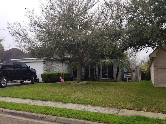 2nd image of 2505 Wisteria Ave